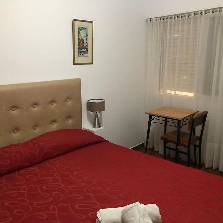 Hotel San Carlos Buenos Aires Bagian luar foto