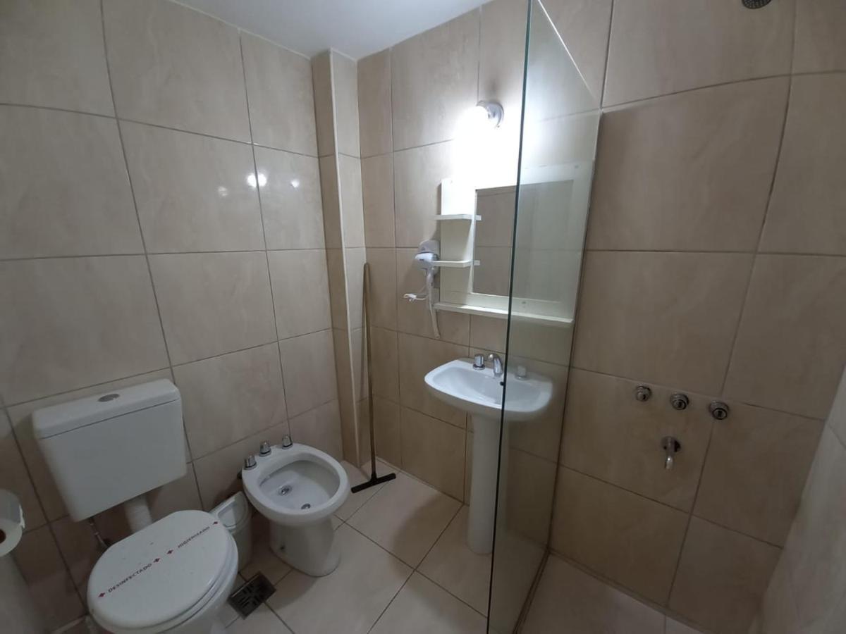 Hotel San Carlos Buenos Aires Bagian luar foto