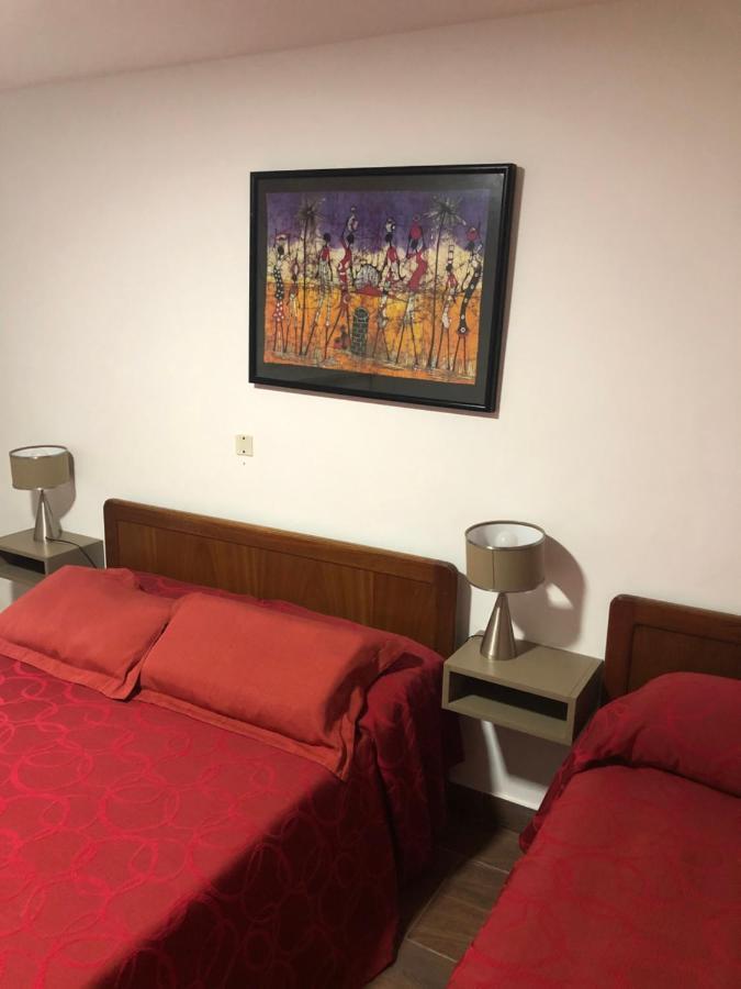 Hotel San Carlos Buenos Aires Bagian luar foto