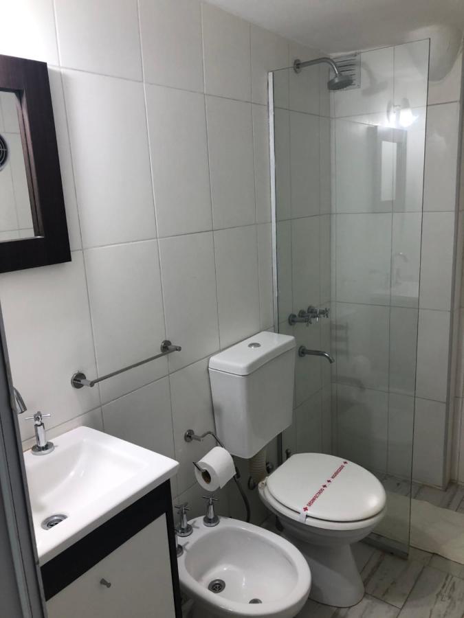 Hotel San Carlos Buenos Aires Bagian luar foto