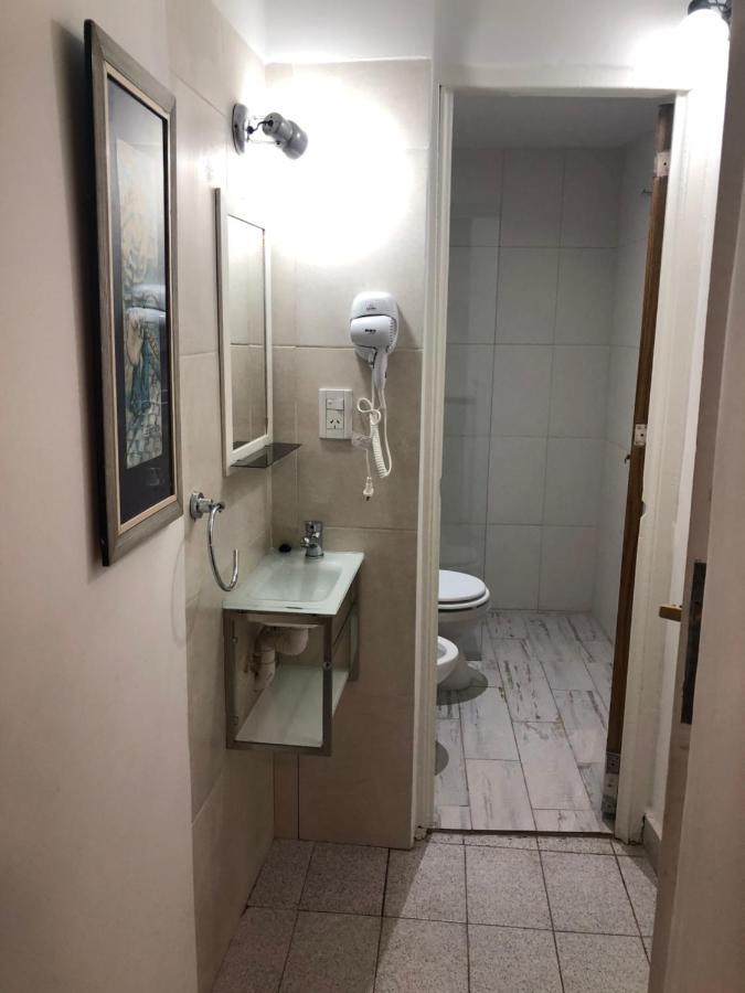 Hotel San Carlos Buenos Aires Bagian luar foto