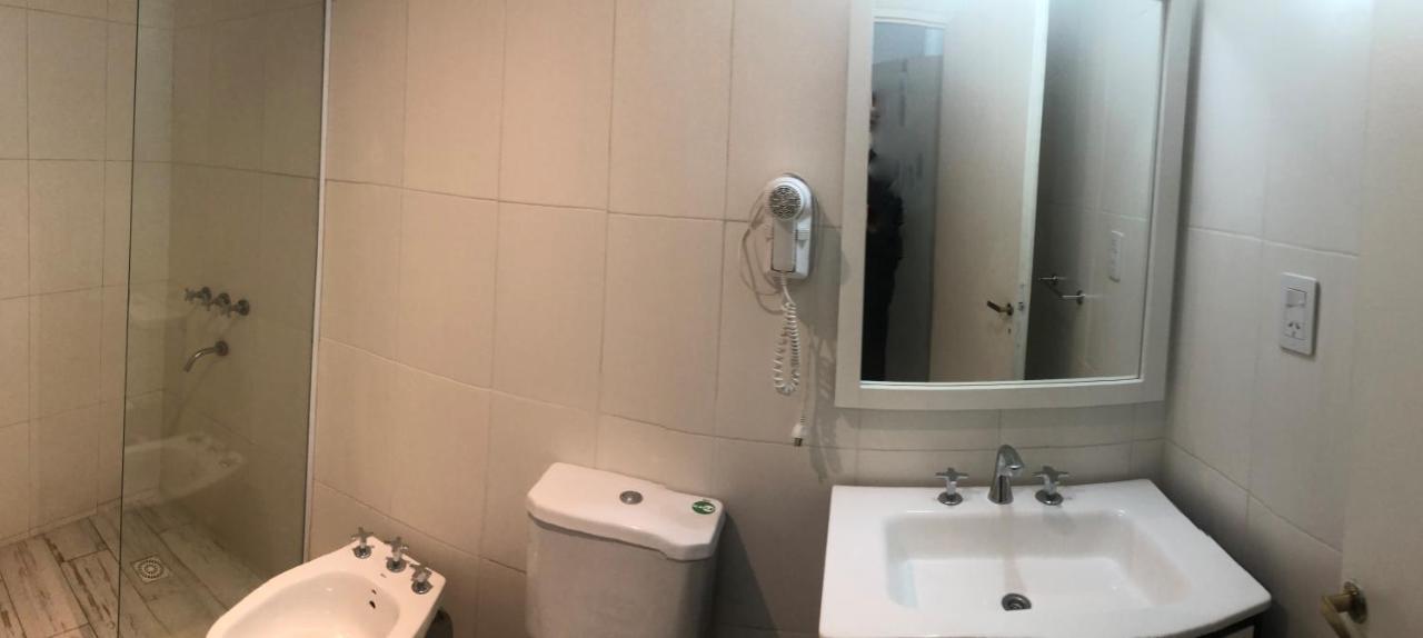 Hotel San Carlos Buenos Aires Bagian luar foto