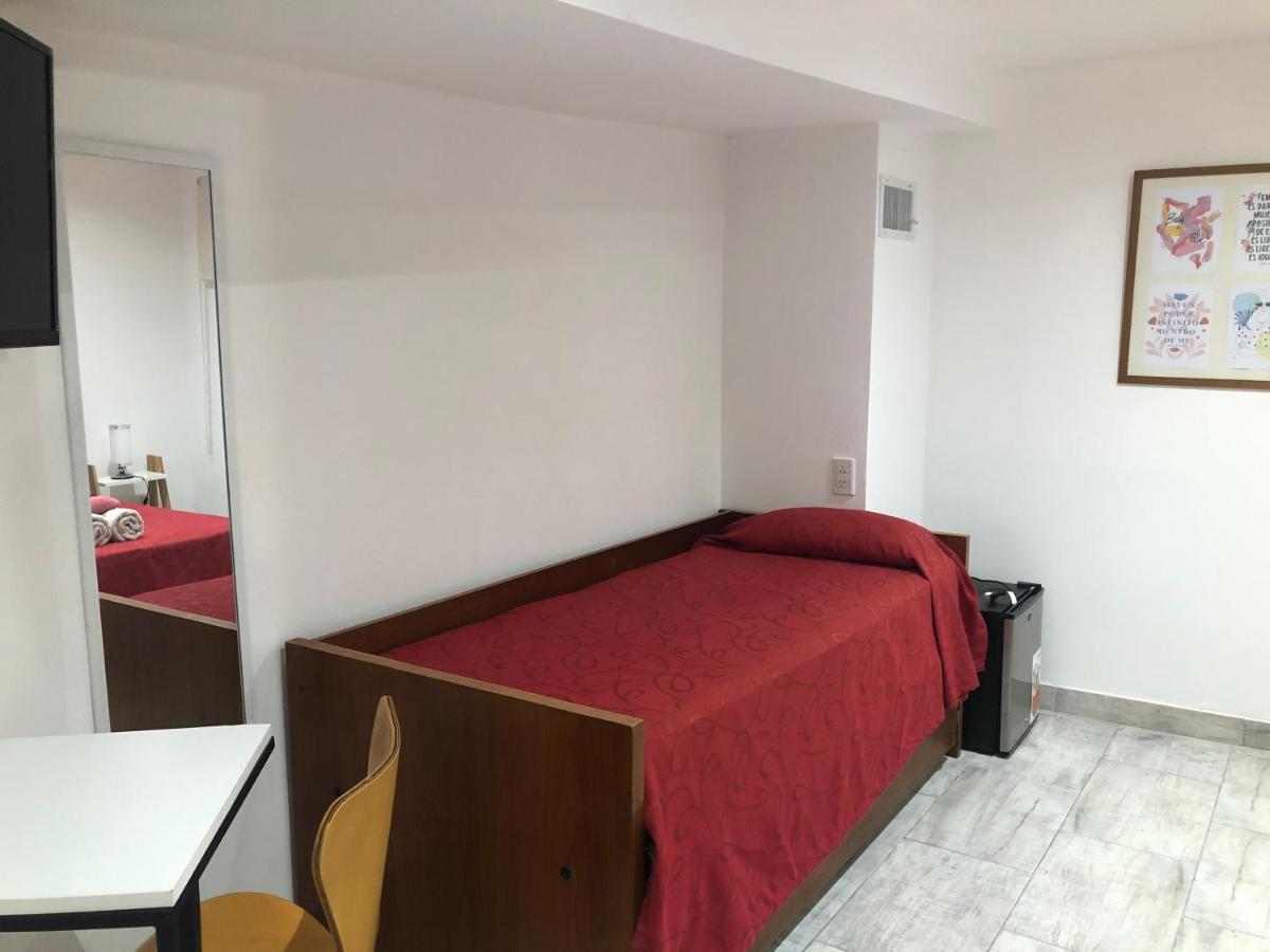 Hotel San Carlos Buenos Aires Bagian luar foto