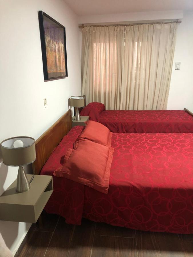 Hotel San Carlos Buenos Aires Bagian luar foto