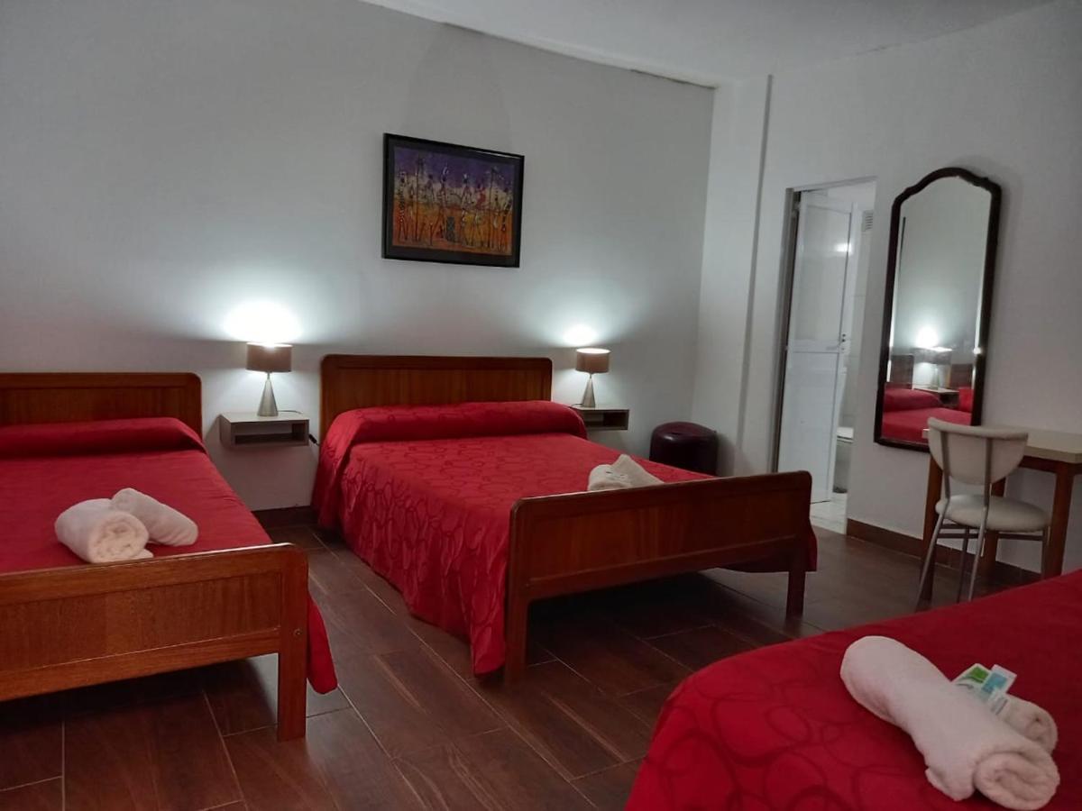 Hotel San Carlos Buenos Aires Bagian luar foto